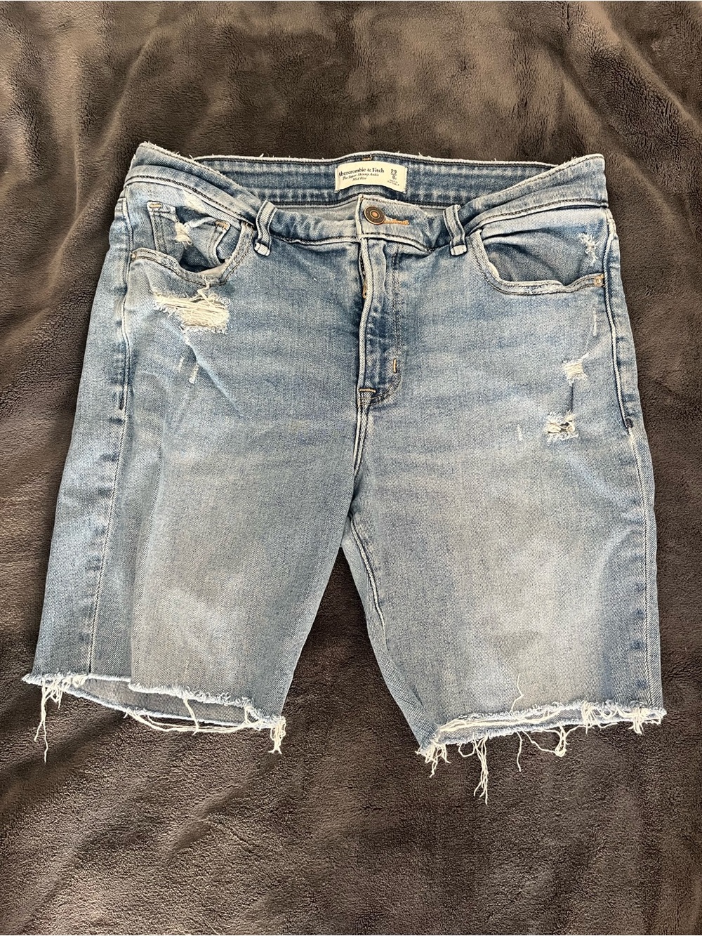 Abercrombie & fitch distressed Jean shorts size 8